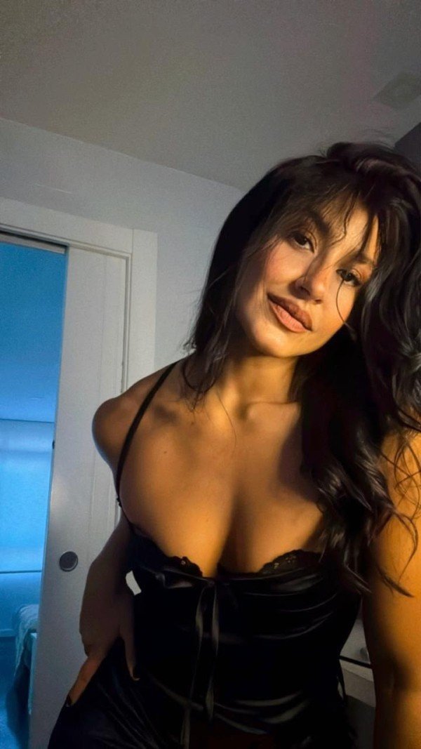 sarah-linda-y-hermosa-colombiana-novedad-en-marbella-big-0