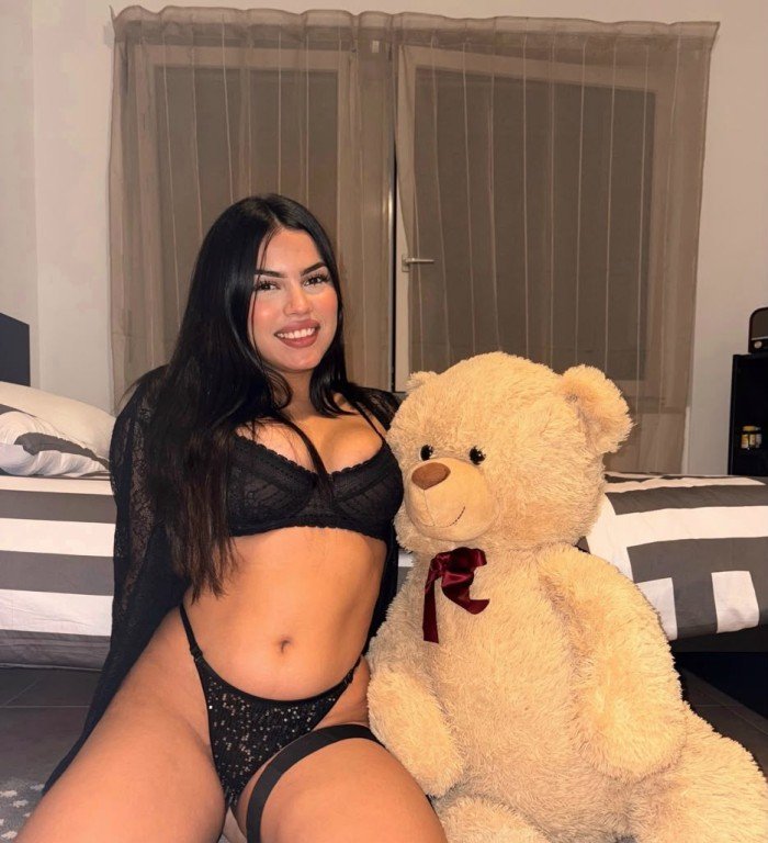 lucia-preciosa-escort-novedad-sensual-todos-los-servicios-big-0