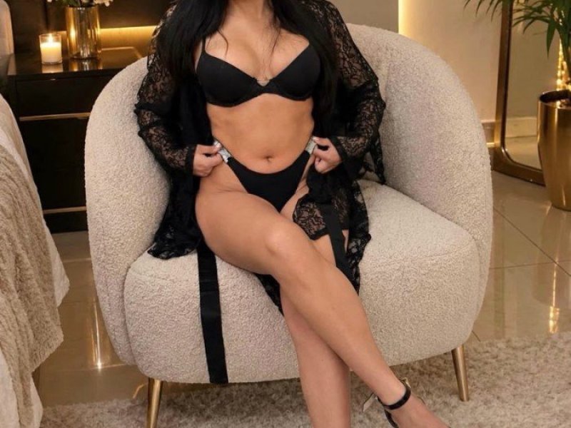 lucia-preciosa-escort-novedad-sensual-todos-los-servicios-small-4