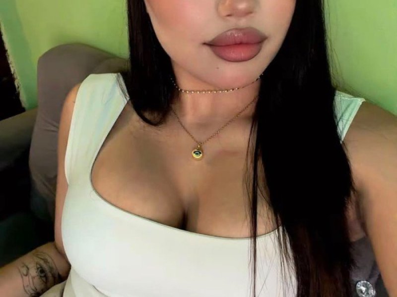 lucia-preciosa-escort-novedad-sensual-todos-los-servicios-small-1