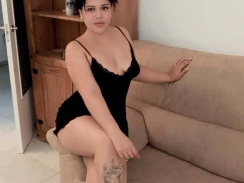 allison-sensual-traviesa-y-muy-atrevida-te-atreves-small-1