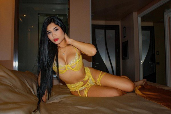 sara-disponible-en-fuengirola-centro-cachonda-perrita-big-4