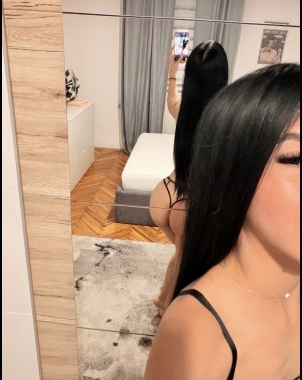 hermosa-latina-recien-llegada-a-terrassa-big-2