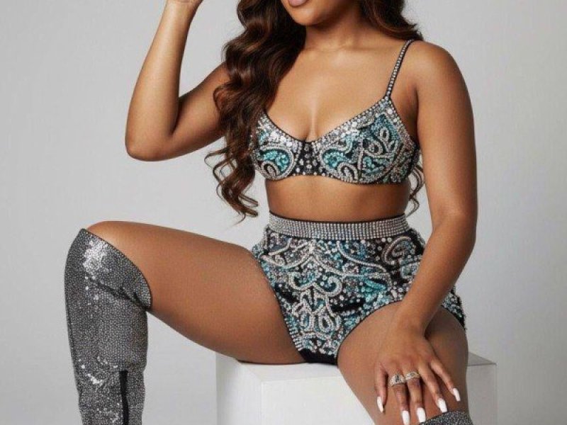 saray-escort-de-lujo-con-23-anos-en-mujeresconclase