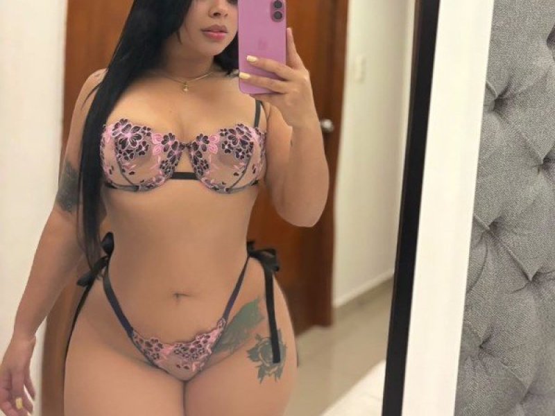 natalia-novedad-fiesteratan-morbosa-que-alucinaras-small-3