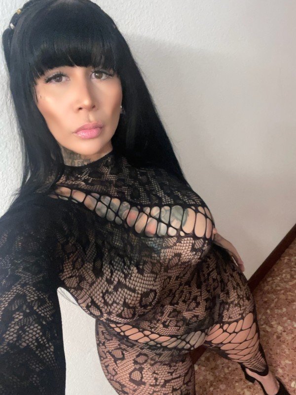 alessandra-fiestera-sexy-divina-apoteosica-big-5