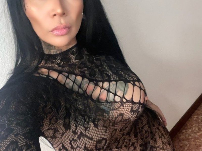 alessandra-fiestera-sexy-divina-apoteosica-small-5
