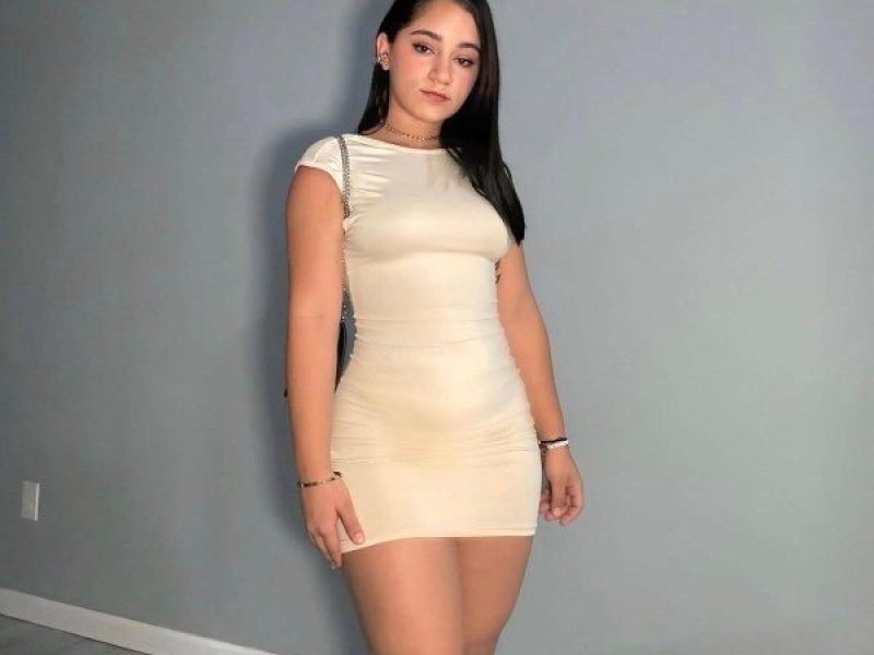 celeste-auntentica-belleza-venezolana-novedad-en-cadiz-small-4