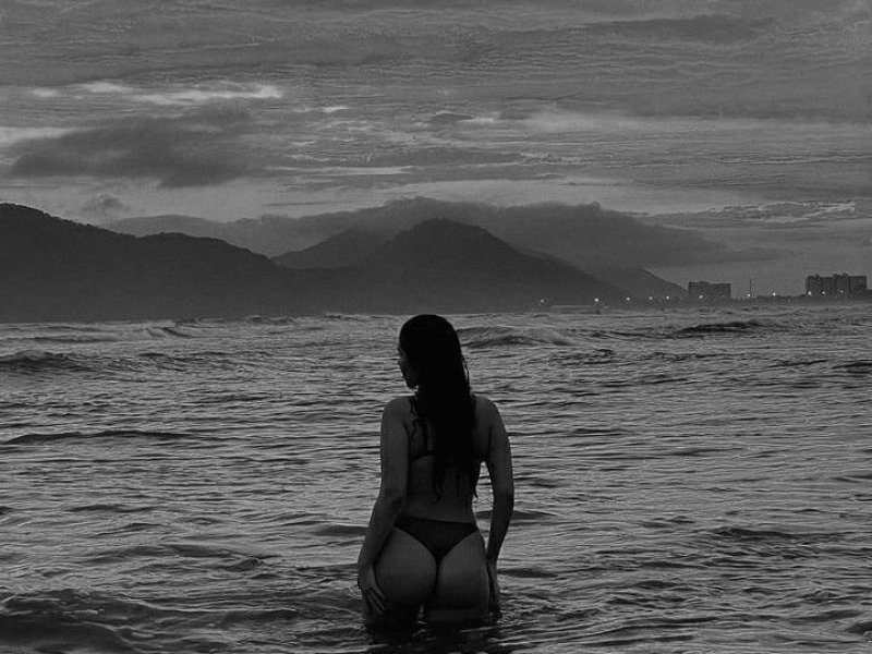 jessica-brasileira-cachonda-small-1