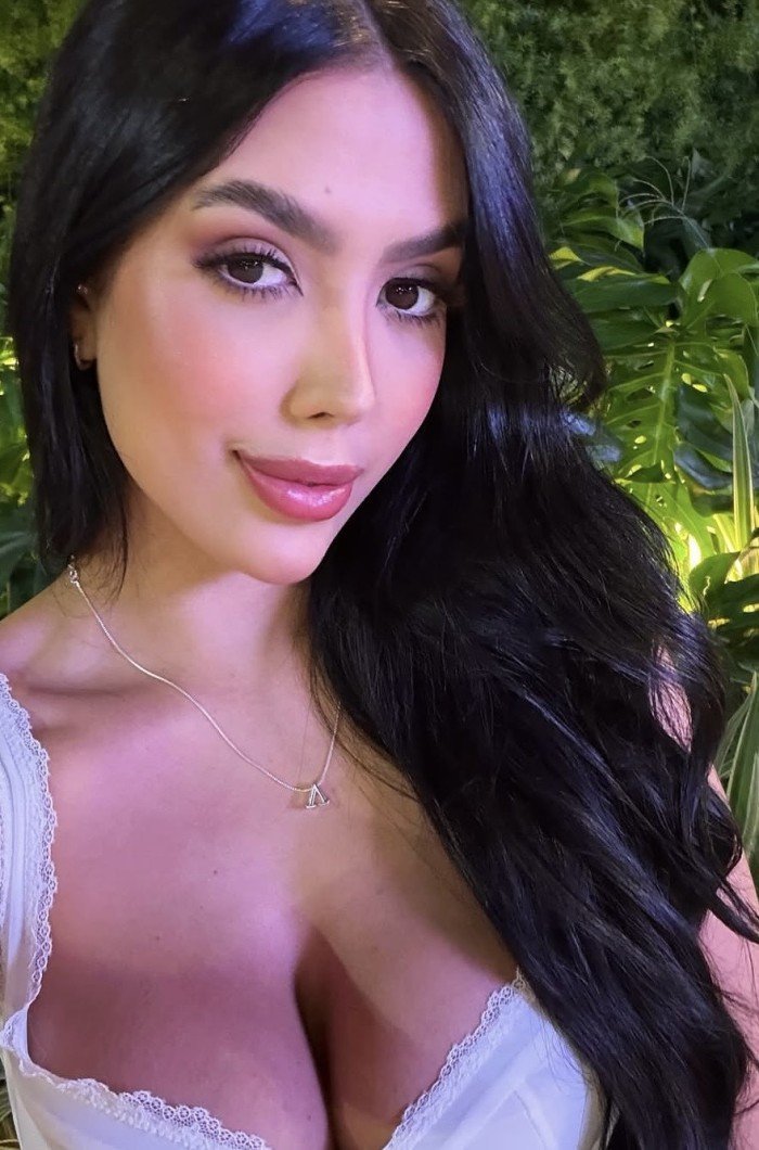 roberta-brasilena-con-mucho-amor-para-darte-a-ti-big-4