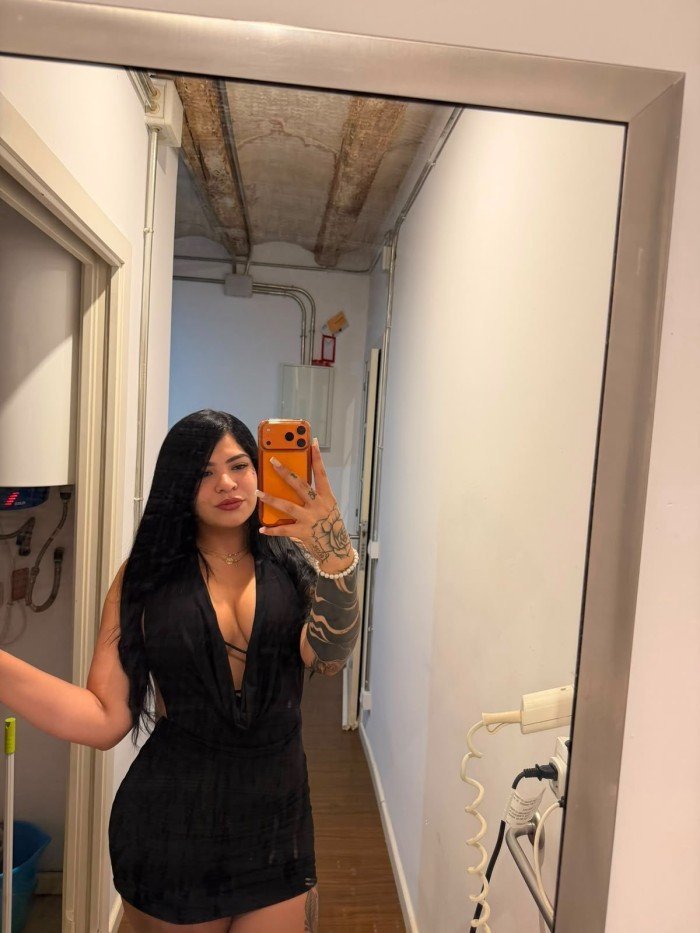 nicole-venezolana-sensual-con-cuerpo-de-fantasia-big-1